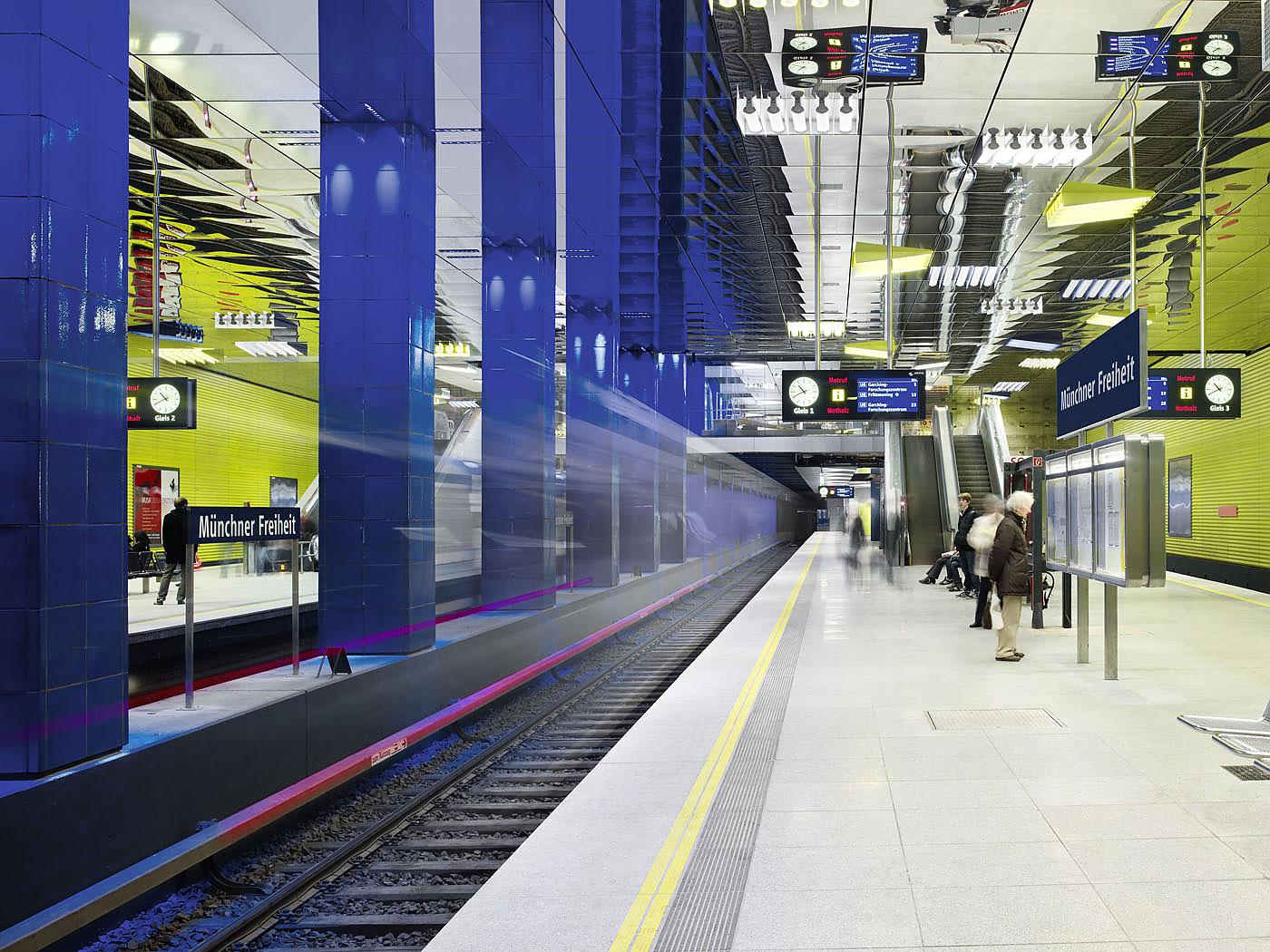 U Bahn Münchner Freiheit