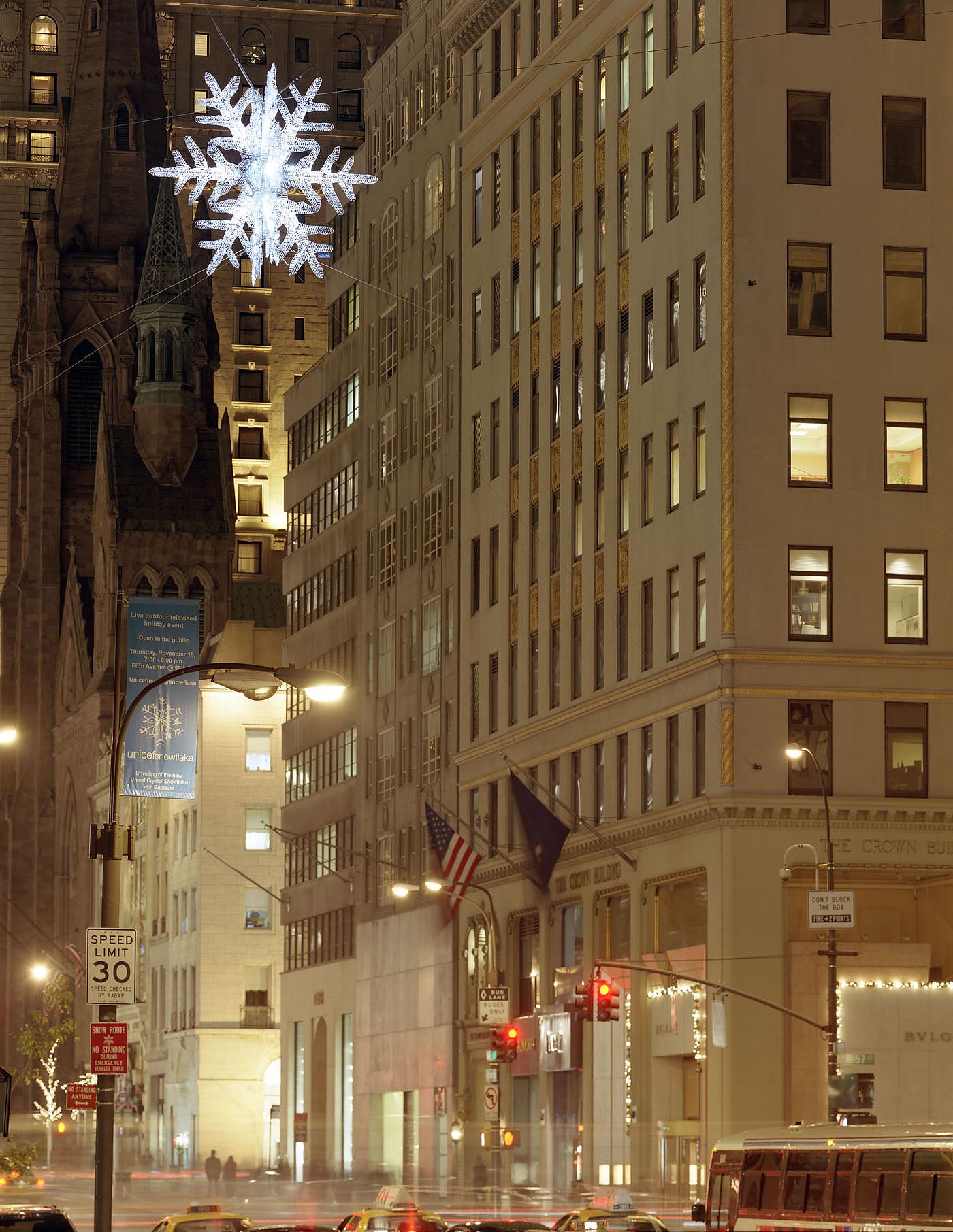 Ingo Maurer Ingo Maurer Snowflake installation in New York